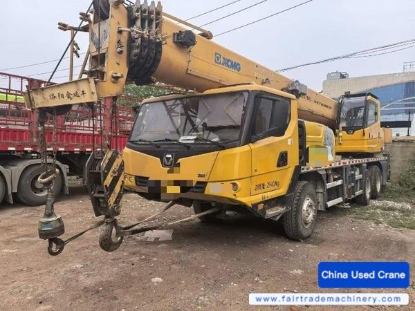 Buy XCMG 20L520 Used Crane / 1